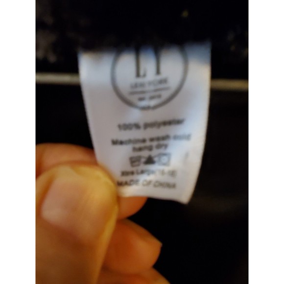 Lexi York Girl's  Faux Fur Sleeveless Vest Zip Front Fall Weather Jacket XL - Picture 2 of 15